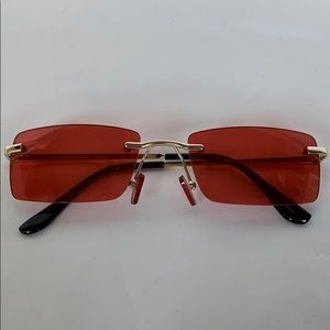 Gold/Red Sunglasses